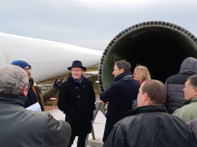 Visite du parc éolien de Mont-sur-Orne